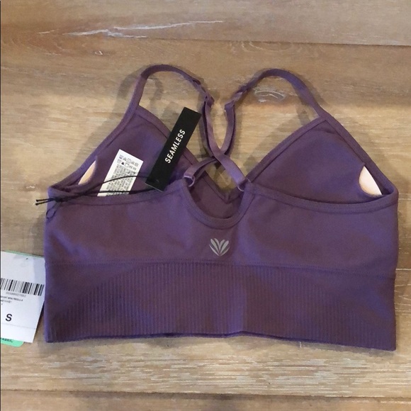 Purple criss-coss seamless sports bra size small - Picture 5 of 7